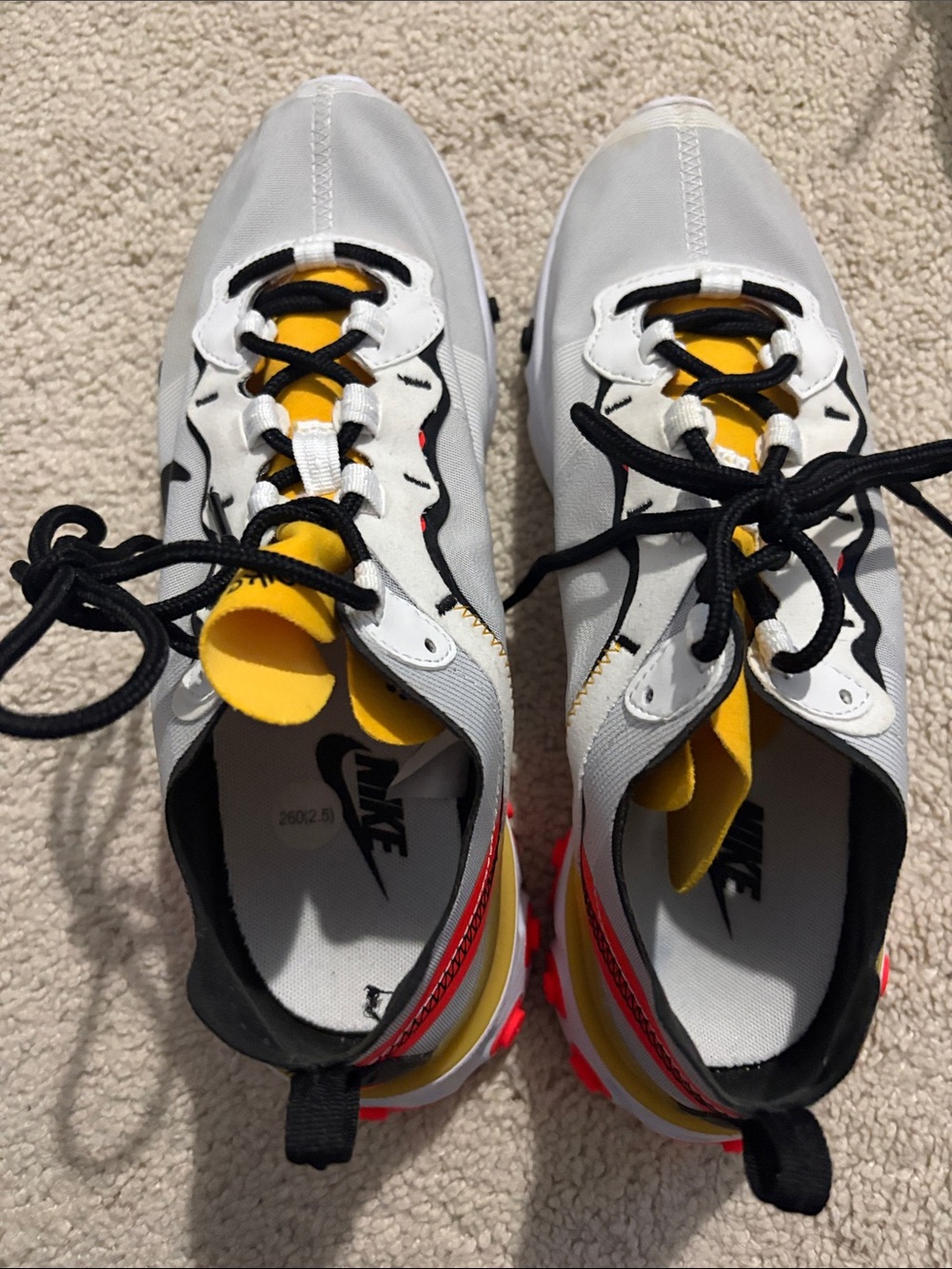 Nike React